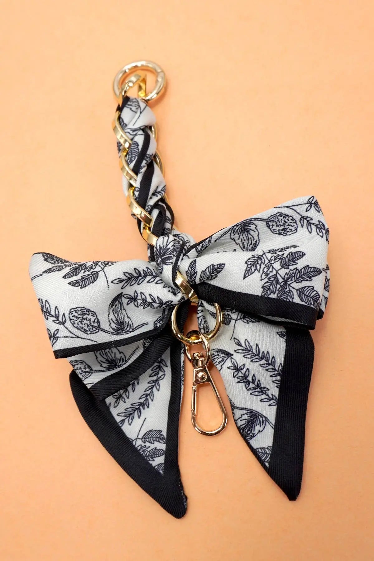 VINTAGE FLORAL SILK BOW BAG CHARM KEYCHAIN | 40KC148: Black JOSSLYN by wall to wall