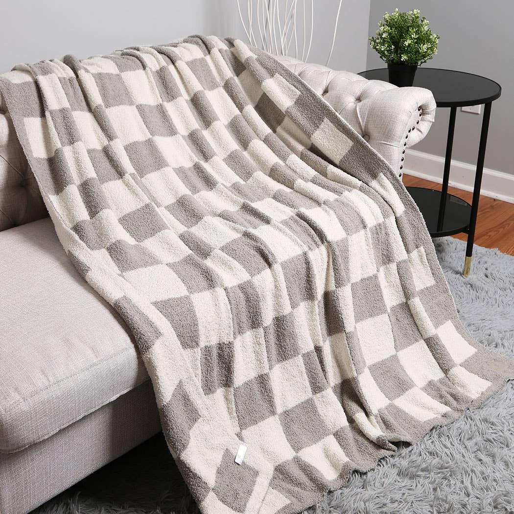Checkerboard Patterned Throw Blanket: Pink / ONE SIZE Fashion City