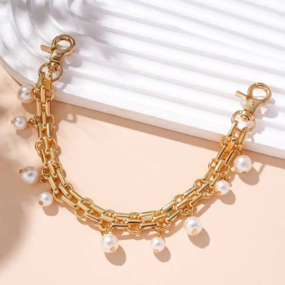 CHAIN BAG CHARM-CHAIN AND PEARLS | 40KC118: Gold JOSSLYN by wall to wall