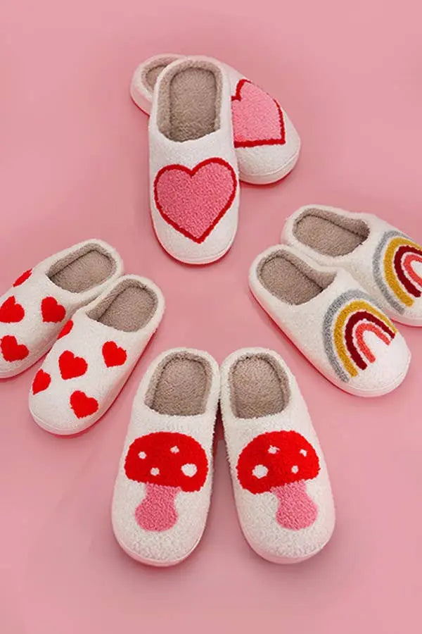 SOFT PLUSH MUSHROOM HEART RAINBOW WARM SLIPPERS | 40SP014 JOSSLYN by wall to wall
