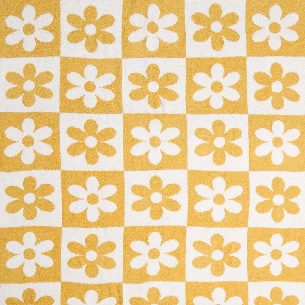 DAISY AND CHECKERED Print Soft Cozy Throw Blanket: PINK / ONE SIZE Fashion City