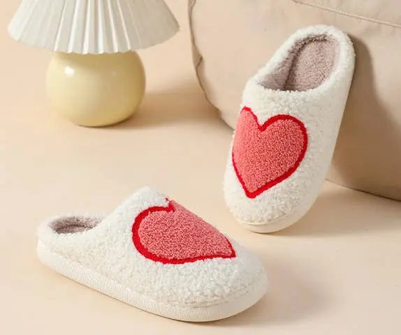 SOFT PLUSH MUSHROOM HEART RAINBOW WARM SLIPPERS | 40SP014 JOSSLYN by wall to wall