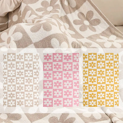 DAISY AND CHECKERED Print Soft Cozy Throw Blanket: PINK / ONE SIZE Fashion City