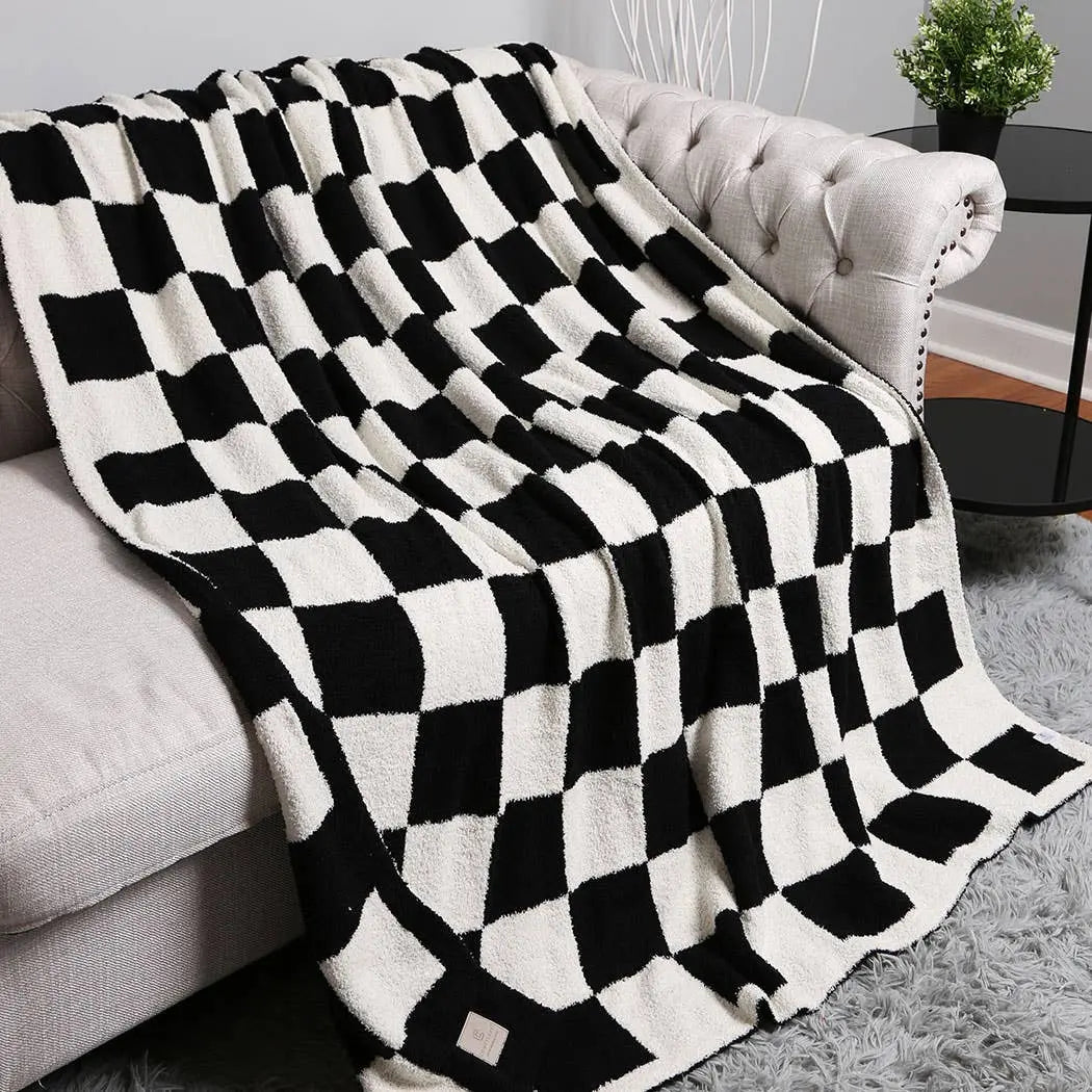 Checkerboard Patterned Throw Blanket: Green / ONE SIZE Fashion City